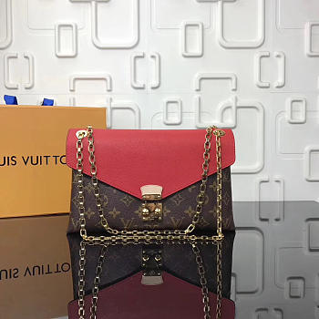 Lious Vuitton Pallas chain shoulder Red bag M41200