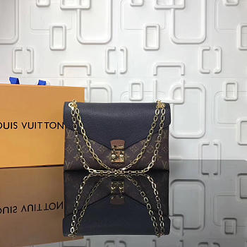Lious Vuitton Pallas chain shoulder black bag M41200