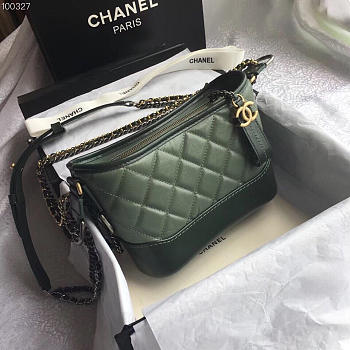 Chanel Gabrielle small hobo bag Green 20cm