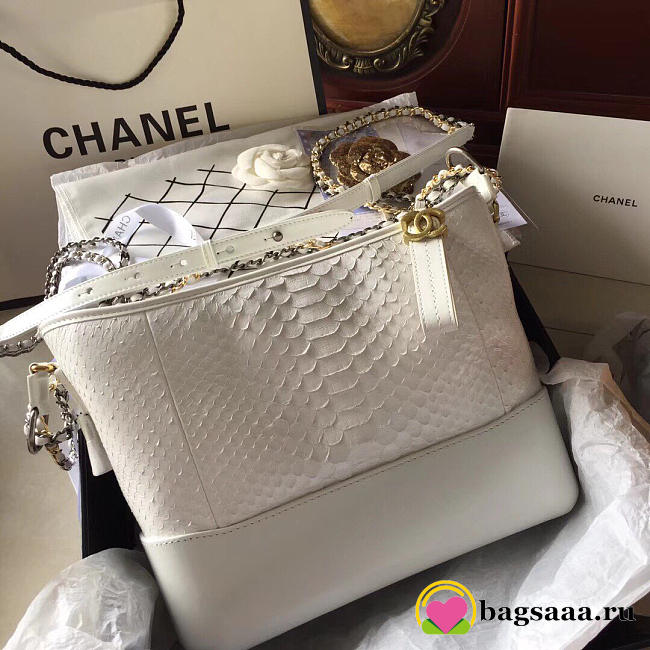 Chanel Gabrielle Snakeskin small hobo bag White 20cm - 1