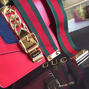 Gucci Sylvie leather mini chain bag in Red 431666 - 3