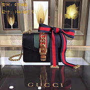 Gucci Sylvie leather mini chain bag in Black 431666 - 1