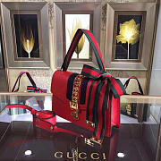 Gucci Sylvie shoulder bag in Red leather 421882 - 5