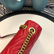 Gucci Marmont matelassé shoulder bag in Red 443497 - 5