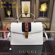 Gucci Sylvie medium top handle bag in White leather 431665 - 1