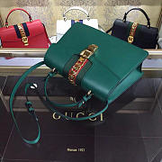Gucci Sylvie medium top handle bag in Green leather 431665 - 4