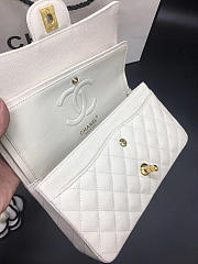 Chanel Flap Bag Caviar in White 25cm with Gold Hardware - 4