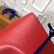 Louis Vuitton Lockme Bucket EPI Leather in Red - 4
