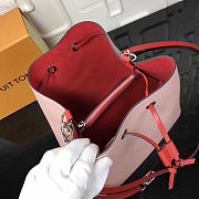 Louis Vuitton Lockme Bucket EPI Leather in Pink - 2