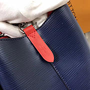 Louis Vuitton Lockme Bucket EPI Leather in Blue - 2