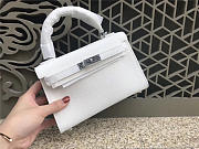 Hermes Kelly Leather Handbag in White with Silver Hardware - 2