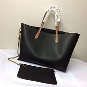 Givenchy original leather shopping handbag in Black - 5