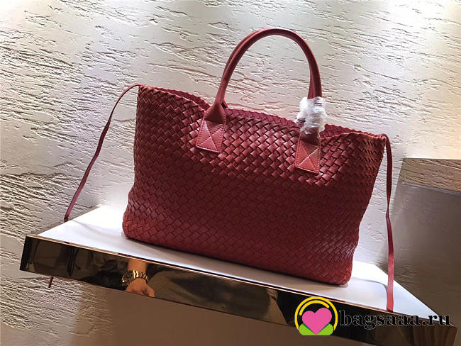 Bottega Veneta sheepskin knitted large shopping bags in Red - 1