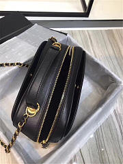 Chanel Women Hnagbags Black A57906 - 3