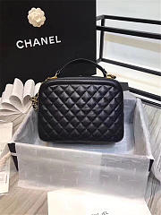 Chanel Women Hnagbags Black A57906 - 4