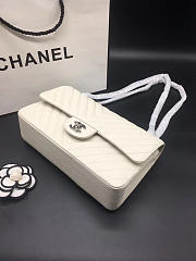 Chanel Flap Bag Caviar White Bag 25cm with Silver Hardware - 3