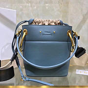 Chloe mini roy bucket bag in Blue - 2