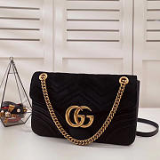 Gucci Marmont velvet Large shoulder bag in Black - 3