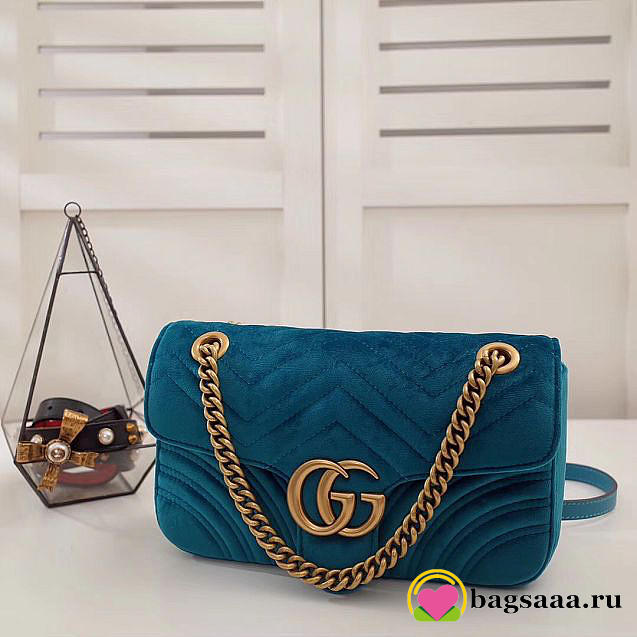 Gucci Marmont velvet Medium shoulder bag in Blue - 1