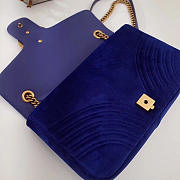 Gucci Marmont velvet Large shoulder bag in Dark Blue - 2