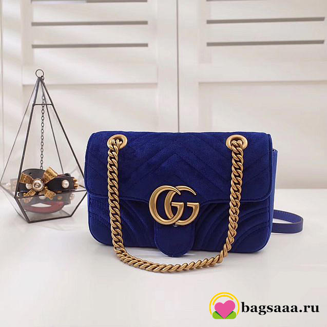 Gucci Marmont velvet Small shoulder bag in Dark Blue - 1