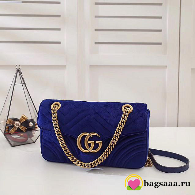 Gucci Marmont velvet Medium shoulder bag in Dark Blue - 1