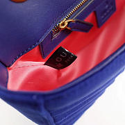 Gucci Marmont velvet Medium shoulder bag in Dark Blue - 4