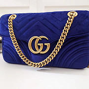 Gucci Marmont velvet Medium shoulder bag in Dark Blue - 6