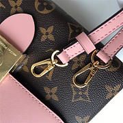 Louis Vuitton Locky BB Hnadbag in Pink - 6