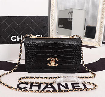 Chanel women Lambskin Leather Handbag Black