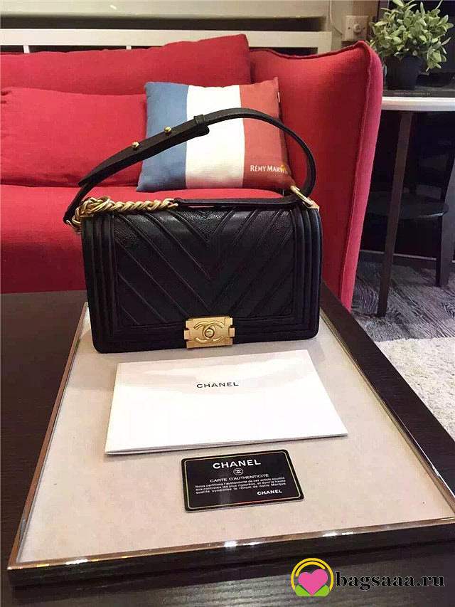 Chanel calfskin Leboy bag black with gold hardware 25cm - 1