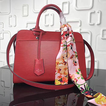 Louis Vuitton Vaneau Cuir Ecume Leather Handbag Red