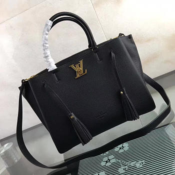 Louis Vuitton Lockmeto Calfskin Handbags Black M54570