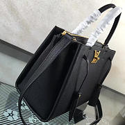 Louis Vuitton Lockmeto Calfskin Handbags Black M54570 - 6