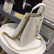 Chanel Womens Shoulder Bags White AS0310 - 6