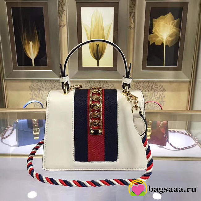 Gucci Sylvie leather mini bag in White 470270 - 1