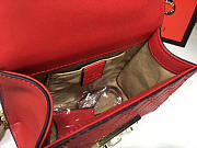 Gucci Padlock small Signature shoulder Leather bag red 409487 - 2