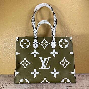 Louis Vuitton Monogram Women Onthego Handbag Green and White M44570