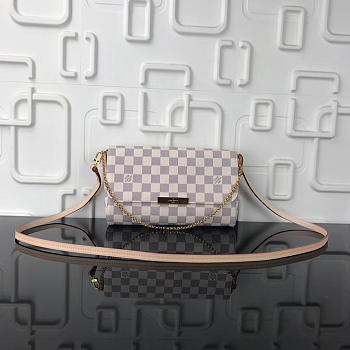 Louis Vuitton Favorite MM Monogram Bag 40718
