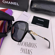 CHANEL 2019 Fashion Round Frame Sunglasses - 4