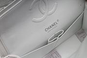 Chanel Flap Bag Caviar White with Silver Hardware 25cm - 2