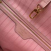 Louis Vuitton MM Neverfull Handbag Bagsaa - 3