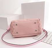 Louis Vuitton Mahina zipper Tote handbag Pink - 4