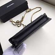 Chanel Lamb skin V-type chain Bag Balck  - 3