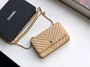 Chanel Lamb skin V-type chain Bag bagsaa - 5