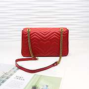 Gucci Marmont medium matelassé shoulder bag Red 443496 - 4