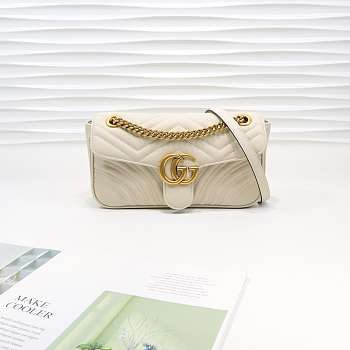 Gucci Marmont small matelassé shoulder bag 26cm White 443497 