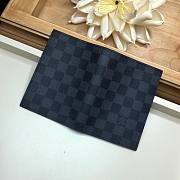 Louis Vuitton Passport Holder 01 - 5