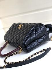 Chanel Coco Handle Gold Caviar Black 28 cm - 3