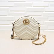 Gucci GG Marmont mini round shoulder bag White 550154 - 1